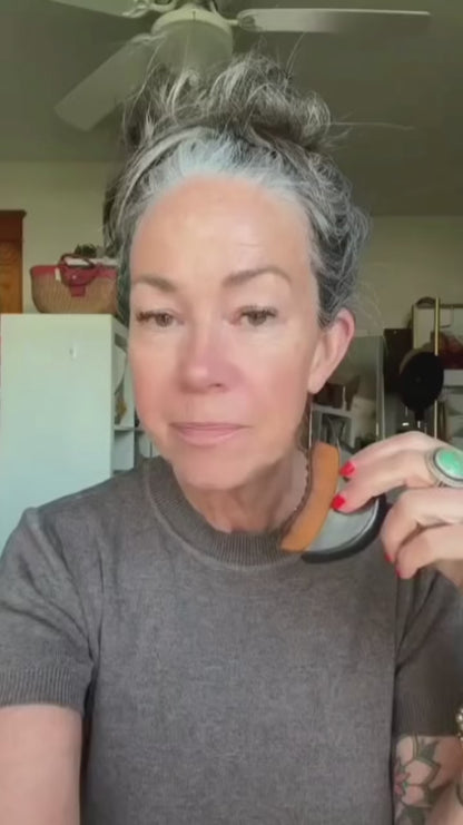 ChiselGlow™ Lymphatic Contour Brush